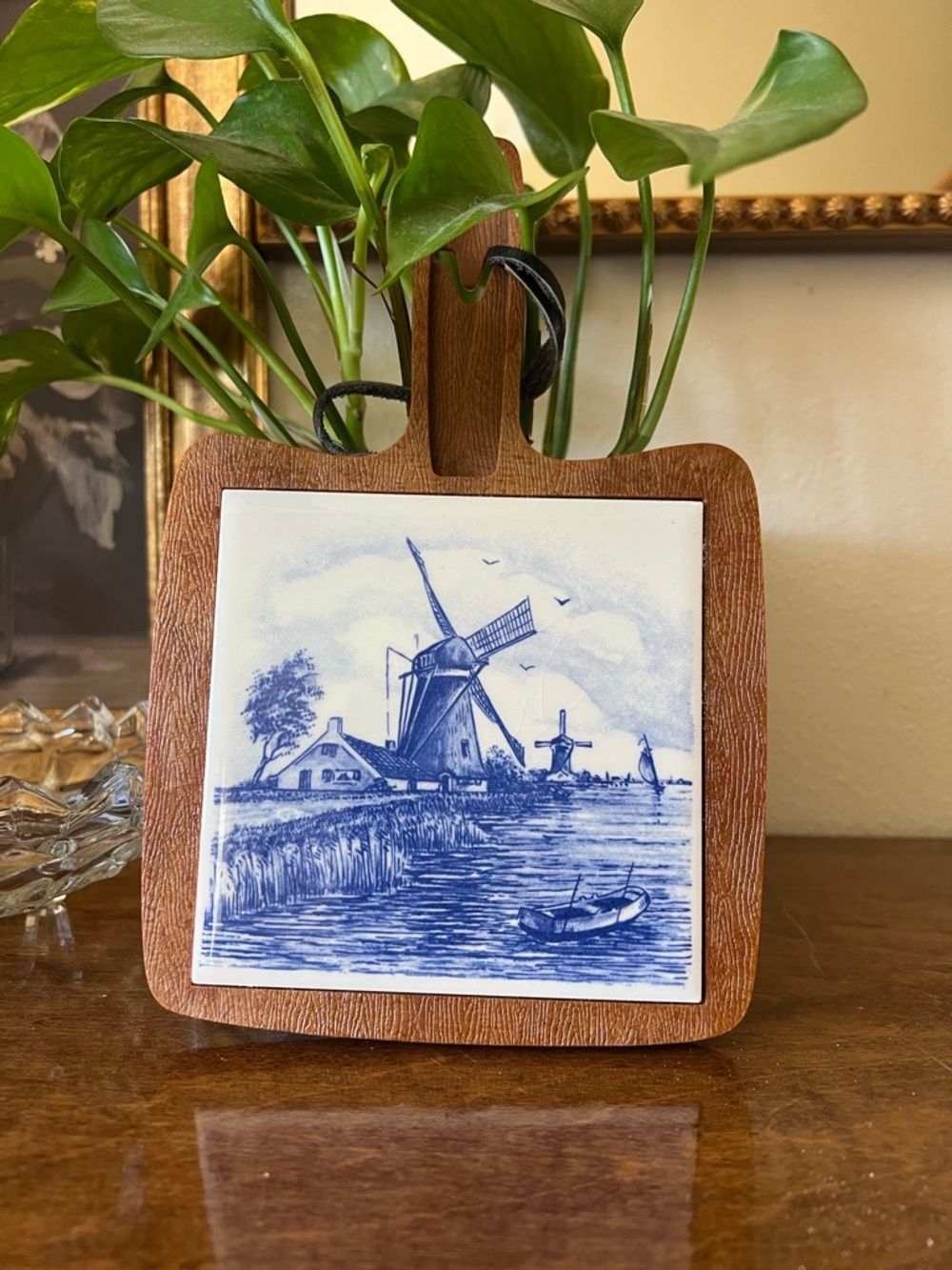 Vintage Blue Delft Tile faux Wood Trivet with Windmill Scene